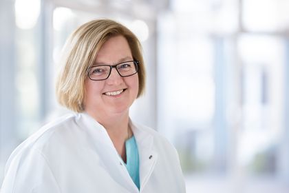 Frau Dr. Helga Leifeld